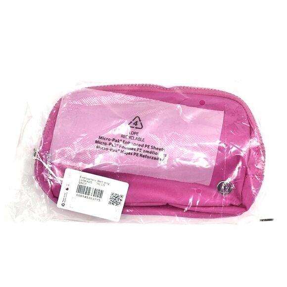 Lululemon Athletica Everywhere Belt Bag  1L Sonic Pink Crossbody - Picture 6 of 7